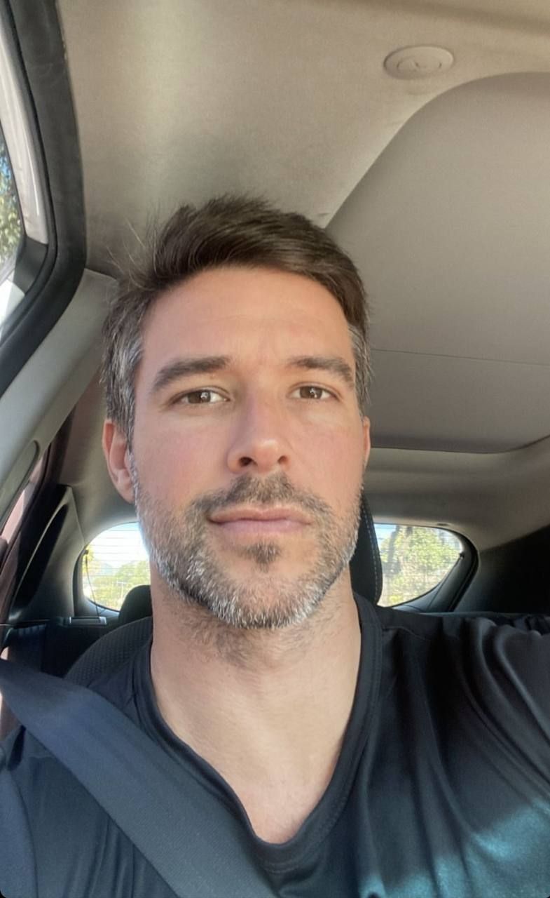 Andrés Felipe Torres - Comprador de Facebook